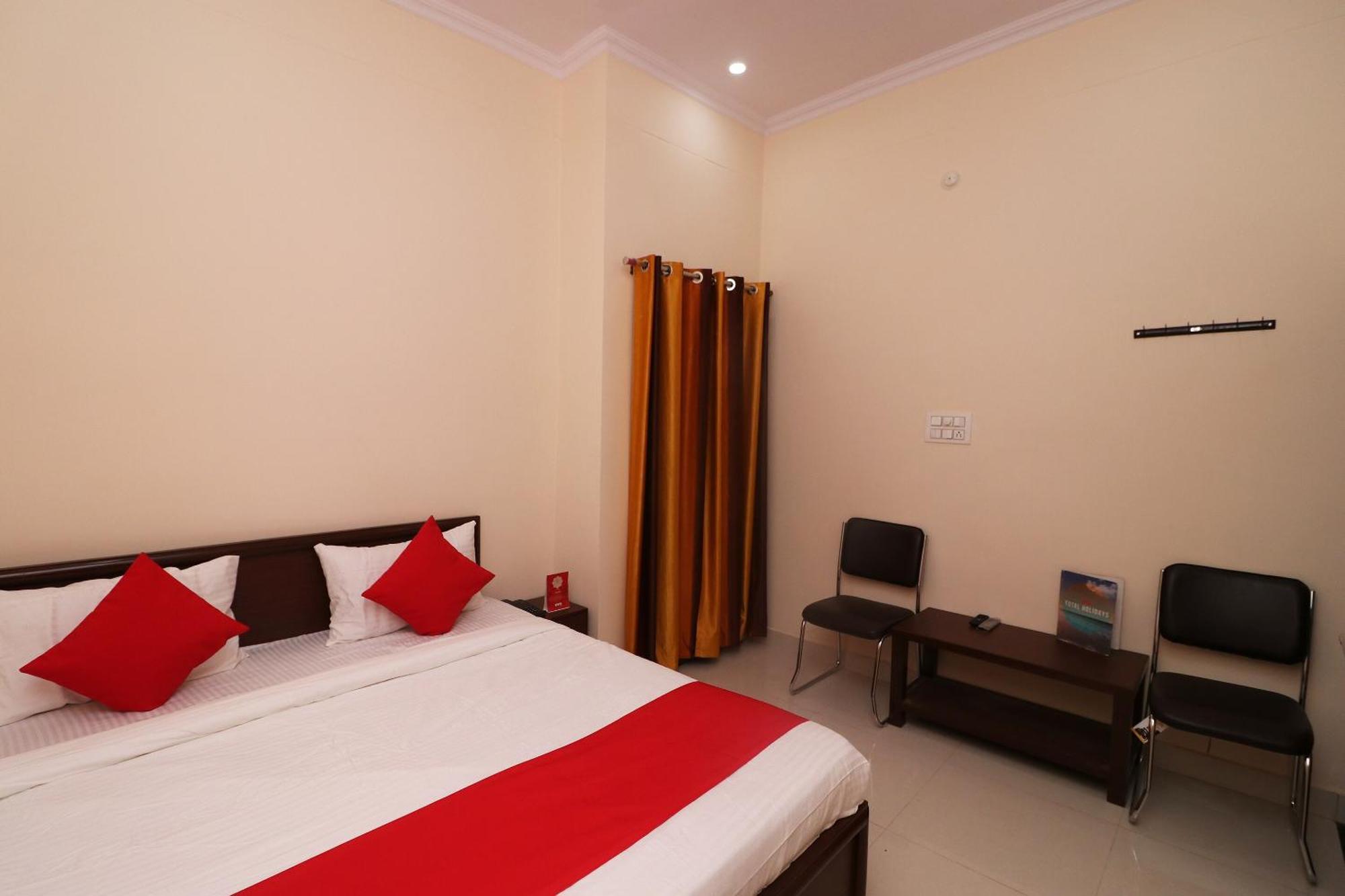 Oyo Flagship 27941 Sangam Darshan Prayagraj Exterior foto
