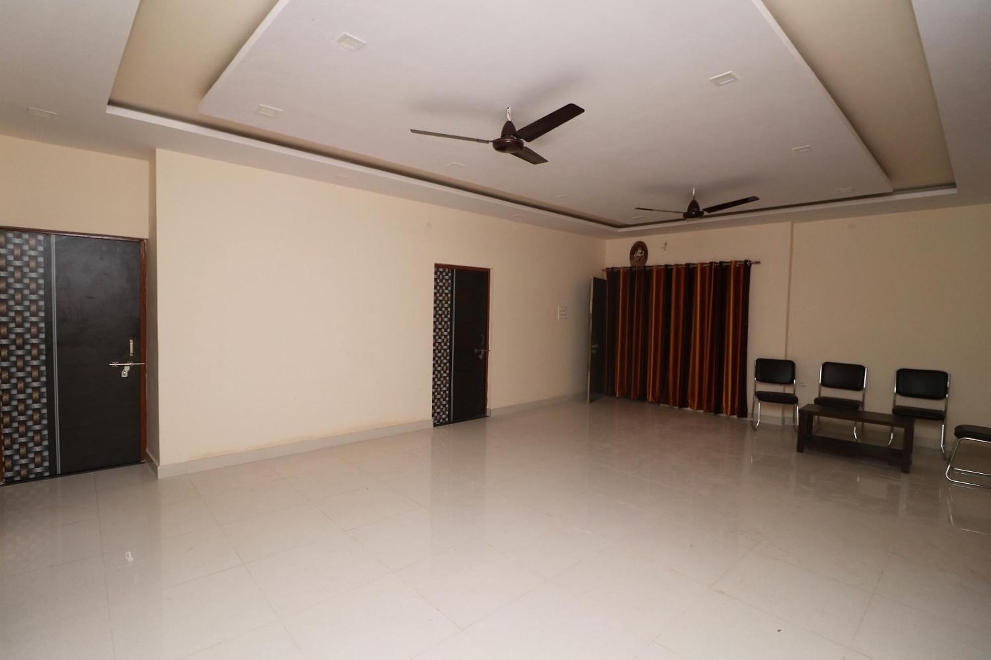 Oyo Flagship 27941 Sangam Darshan Prayagraj Exterior foto