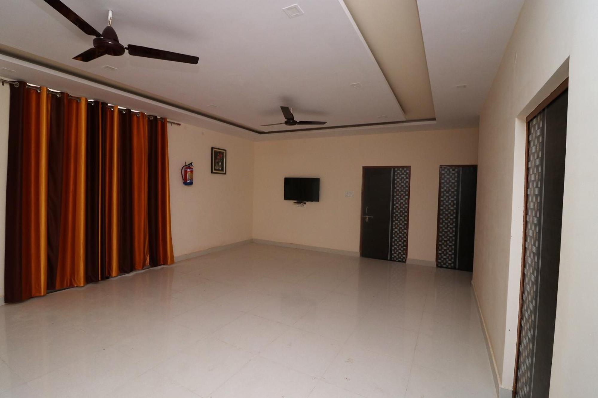 Oyo Flagship 27941 Sangam Darshan Prayagraj Exterior foto